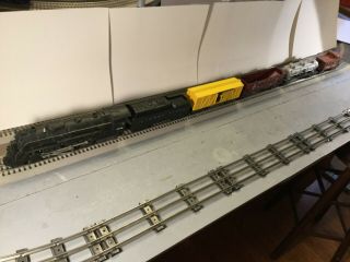 Lionel Train Set " O " Gauge,  Engine 2046 With Smoke And Whistle