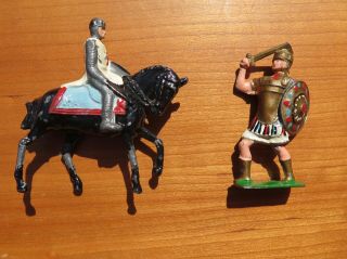 Lead Toy Crusader And Roman Soldier Figures