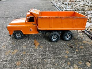 VINTAGE Tru - Scale Toy Pressed Steel International Harvester Dump Truck 5