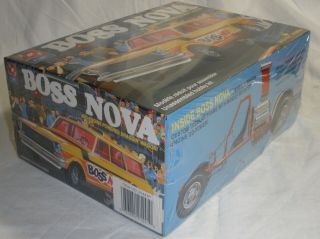 Boss Nova Draggin Wagon model kit AMT Factory 3