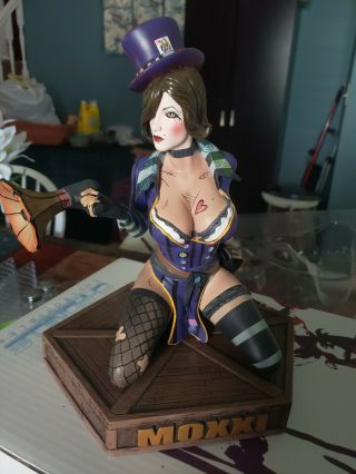 Mad Moxxi Figure 326/5000 Limited Edition
