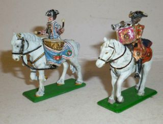 TWO PMD LTD WHITE METAL MOUNTED MILITARY BANDSMEN - 30mm - 1970 ' S? 2