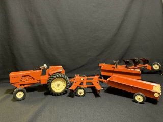 Ertl Allis Chalmers 190 One Ninety Tractor & Farm Implement Set