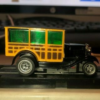 Afx 1929 Model " A " Woodie 4 Gear Magna - Traction Ho Slot Car