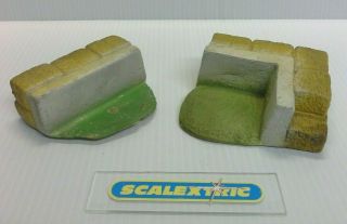 Scalextric Tri - Ang Vintage 1960s Rubber Track Safety Barriers (lovely) A234