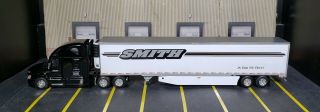 Dcp 1/64 Diecast Promotions 33494 Smith Trucking Fr8liner Cascadia Evo Internal