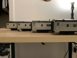 Ho Scale Walthers Nyc York Central 64 - Seat Coach Passenger Cars