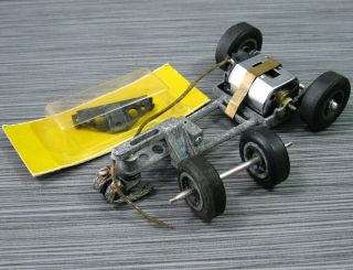 Slot Car Cox Chaparral Mag Frame/chassis With Spoke Wheels Vintage 1/24 Scale