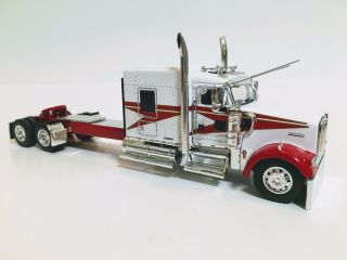 1/64 Dcp Kenworth W900 Mid Roof Sleeper ( (tractor Only))  ( ((custom)) )