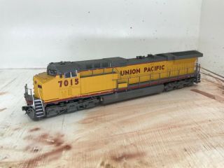 Broadway Limited Imports Ac6000 Union Pacific 7015 Dcc Fitted