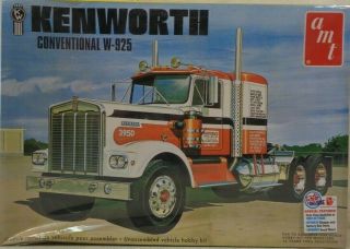 Amt 1/25 Kenworth W925 Semi Tractor,  Movin 