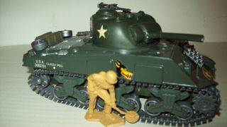 Ray Die Cast 1/32 Scale M4 A3 Motorized Ww2 Us Army 23 Shermantank