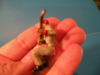 Calvary soldier sitting playing banjo cavarly metal toy figure F5 2