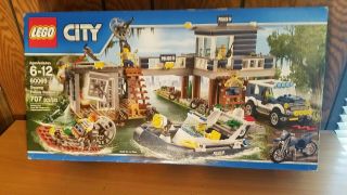 Lego City Swamp Police Station 60069 Rare Discontinued