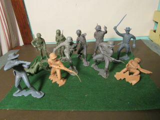 Vintage Unmarked/marked Marx Giant Plastic Soldiers German Soldier 6 " Set Of 11
