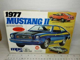 1/25 Mpc 1977 Ford Mustang Ii Unsealed Model Kit