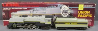 Lionel 6 - 8002 Union Pacific Berkshire 2 - 8 - 4 Steam Locomotive & Tender/box