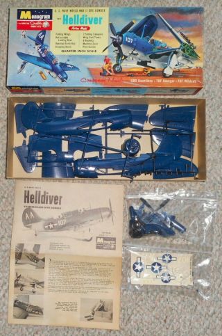 Monogram 4 Star F6F Hellcat - SB2C Helldiver Plastic Model Kits 3