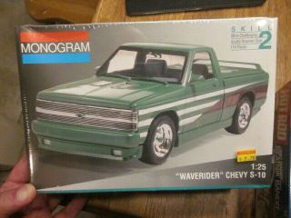 Chevy S - 10 Pick Up Truck Model Kit 