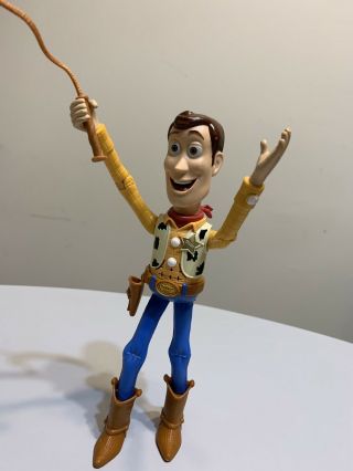 Disney Pixar Toy Story Talking Pull String Woody Action Figure Lasso Arm Action