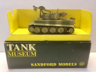 Tank Museum Sm23 Solido Arv German Tiger Recovery Wrecker Tow Panzer Char 1/50