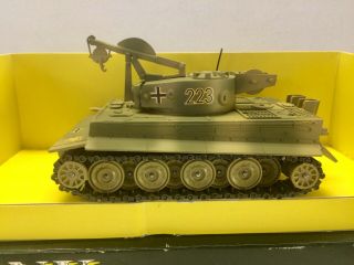 Tank Museum SM23 Solido ARV German Tiger Recovery Wrecker Tow Panzer Char 1/50 4