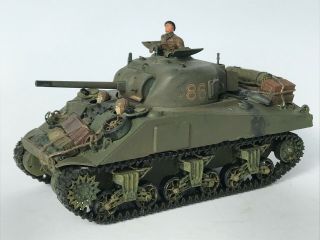 Ww2 British M4 Sherman Tank,  1/35,  Built & Finished For Display,  Fine.  (j)