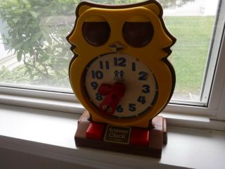 Vintage 1975 Answer Clock By Tomy - Owl Time Teaching Toy - No Batteries Needed