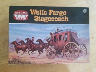 Life - Like Hobby Model Kits (2) Westward Ho Pioneer Wagon,  Wells Fargo Stagecoach 3