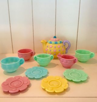 Fisher Price Musical Tea Set Play Kitchen Dishes & Food