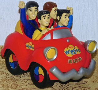The Wiggles Big Red Car 2008 Spin Master Battery Operated - Musical Toy 7 " Long