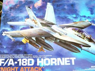 Academy 1/32 F/a - 18d Hornet " Night Attack " & Landing Gear