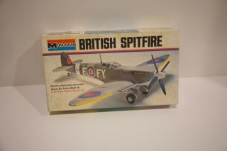 Monogram British Spitfire and Mitsubishi Zero A6M5 Model 1/48 scale 3