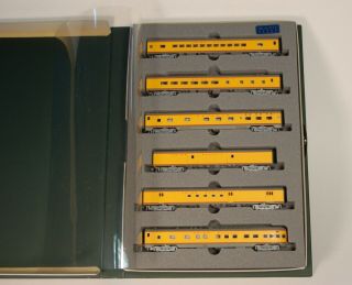Kato Union Pacific Smooth Side Model Railroad Passenger Car Set Of Six In N Scal