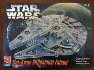 Amt Ertl Cut - Away Star Wars Millennium Falcon Model Kit