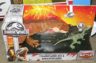 Jurassic World Battle Damage Tyrannosaurus Rex & Monolophosaurus Jurassic Park