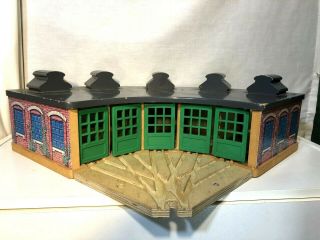 Thomas & Friends Wooden Railway Roundhouse Tidmouth Sheds 5 - Way Track