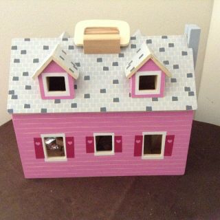 Melissa & Doug fold & go wooden Pink doll house w/Furniture 2
