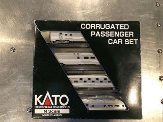 N Scale Kato 106 - 1505 Southern Corrugated 4 - Car Passenger Set Lit Lighted