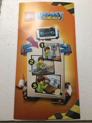LEGO Boost Creative Toolbox 17101 and LEGO Ninjago Masters Of Spinjitzu 70652. 8