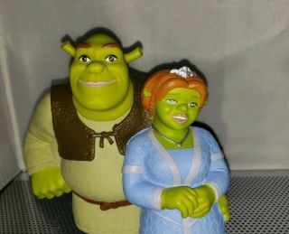 DreamWorks Shrek & Princess Fiona 8 inch Figure Cake Topper 3