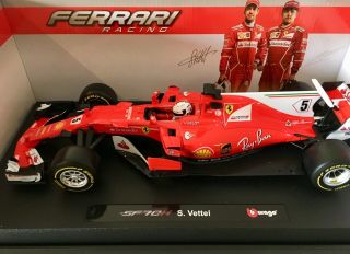 Ferrari Sf70h 2017 Formula 1 Sebastian Vettel 1:18 Diecast Model
