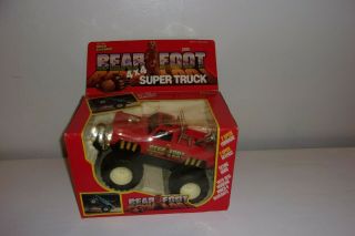 1985 Stompers Road Champs Bear Foot Battery Operated Monster Truck W/ Box Scarce