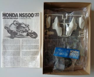 TAMIYA 1/12 Honda NS500 Model Kit 1450 Motorcycle Series No.  50 2