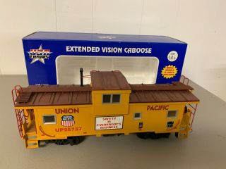 Wow Usa Trains R - 12103 Union Pacific Caboose C7 25737