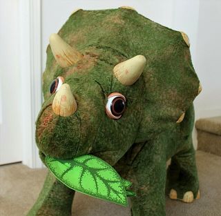 Playskool Kota Triceratops Ride On Animatronic Leaves -