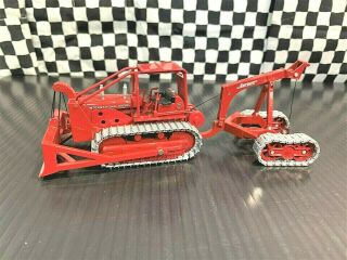 Speccast International Harvester Td - 24 Crawler Tractor W/karry Arch 1:50 Boxed