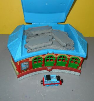 Thomas The Train Station Depot Roundhouse Take Along N Play Tidmouth Shed 2