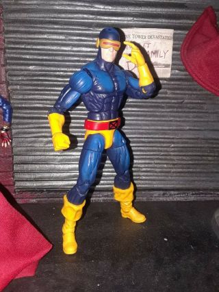 Marvel Legends Cyclops From The Phoenix Cyclops Toys R Us 2 Pack