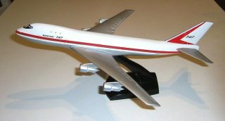 Boeing 747 - 100 Company Colors Display Model